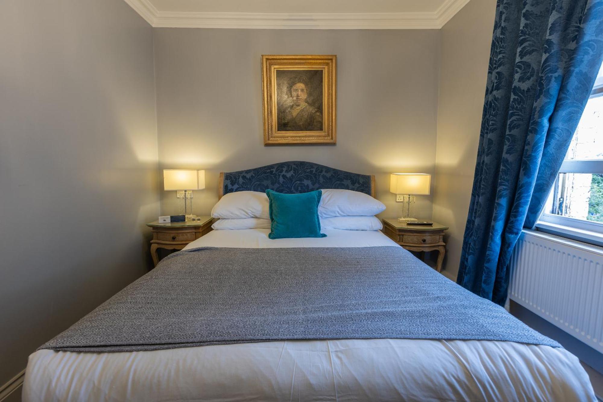Blue Boar Hotel 莫尔登 客房 照片